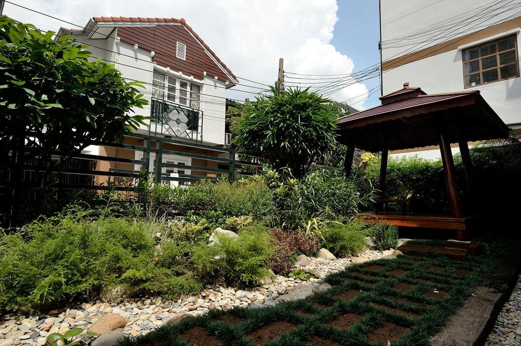 Hotel Siam Square House Bangkok Exterior foto