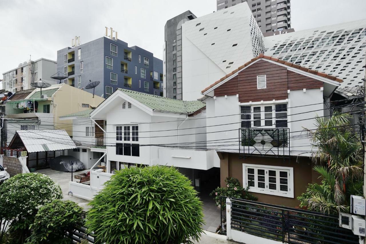 Hotel Siam Square House Bangkok Exterior foto